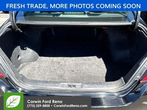 Used 2016 Nissan Altima 3.5 SL FWD image 6