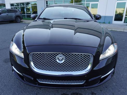 Used 2012 Jaguar XJ Supercharged RWD image 2