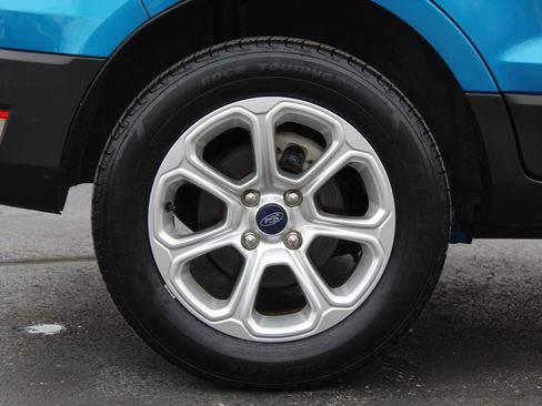 Used 2019 Ford EcoSport SE w/ SE Convenience Package image 24