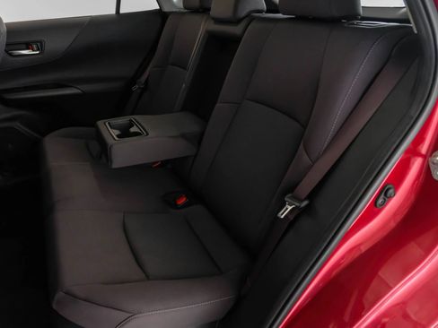 Used 2022 Toyota Venza LE image 46