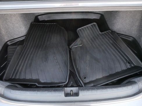 Used 2018 Honda Accord EX-L image 18