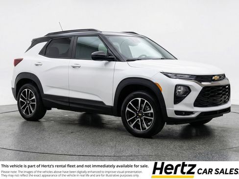 Used 2025 Chevrolet TrailBlazer LT FWD image 1