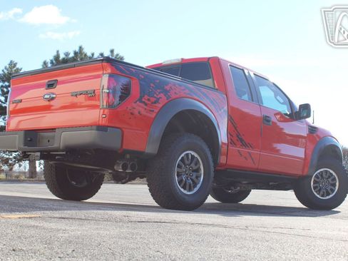 Used 2010 Ford F150 Raptor image 16