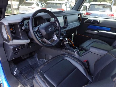 Used 2023 Ford Bronco Badlands AWD/4WD image 12