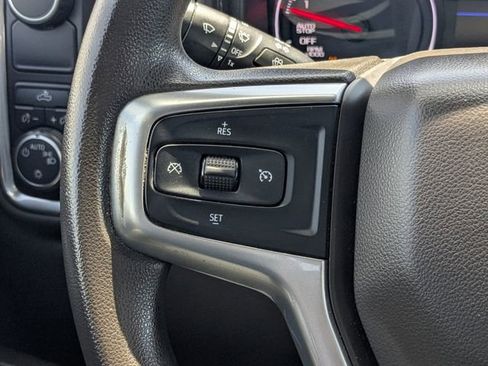 Used 2020 Chevrolet Silverado 1500 LT image 21