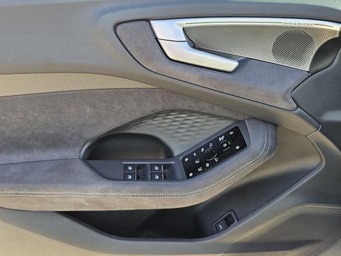 Used 2025 Audi S5 Premium Plus image 24