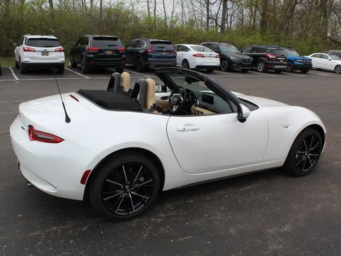 New 2026 MAZDA MX-5 Miata Grand Touring w/ Weather Package RWD image 28