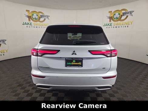 Used 2024 Mitsubishi Outlander AWD image 7