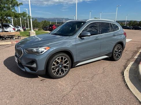 Used 2020 BMW X1 xDrive28i w/ Convenience Package AWD/4WD image 3