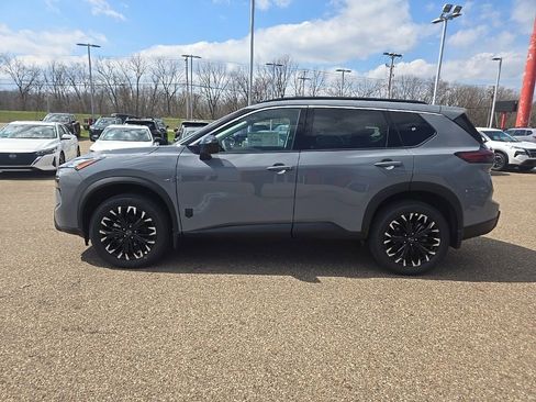 New 2026 Nissan Rogue SV AWD/4WD image 4