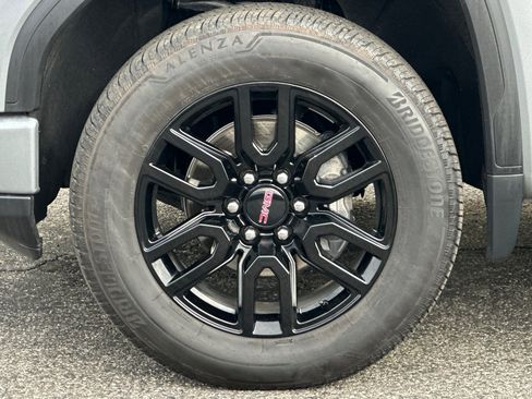 Certified 2024 GMC Sierra 1500 Elevation w/ LPO, Elevation Black Package image 35