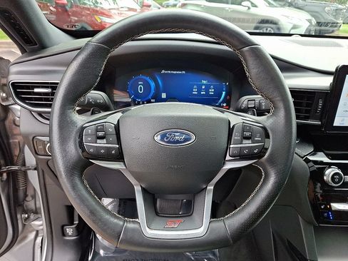 Used 2023 Ford Explorer ST w/ Equipment Group 401A AWD/4WD image 22