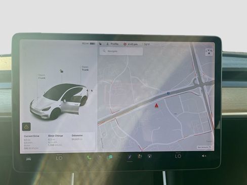 Used 2021 Tesla Model Y Performance AWD/4WD image 13