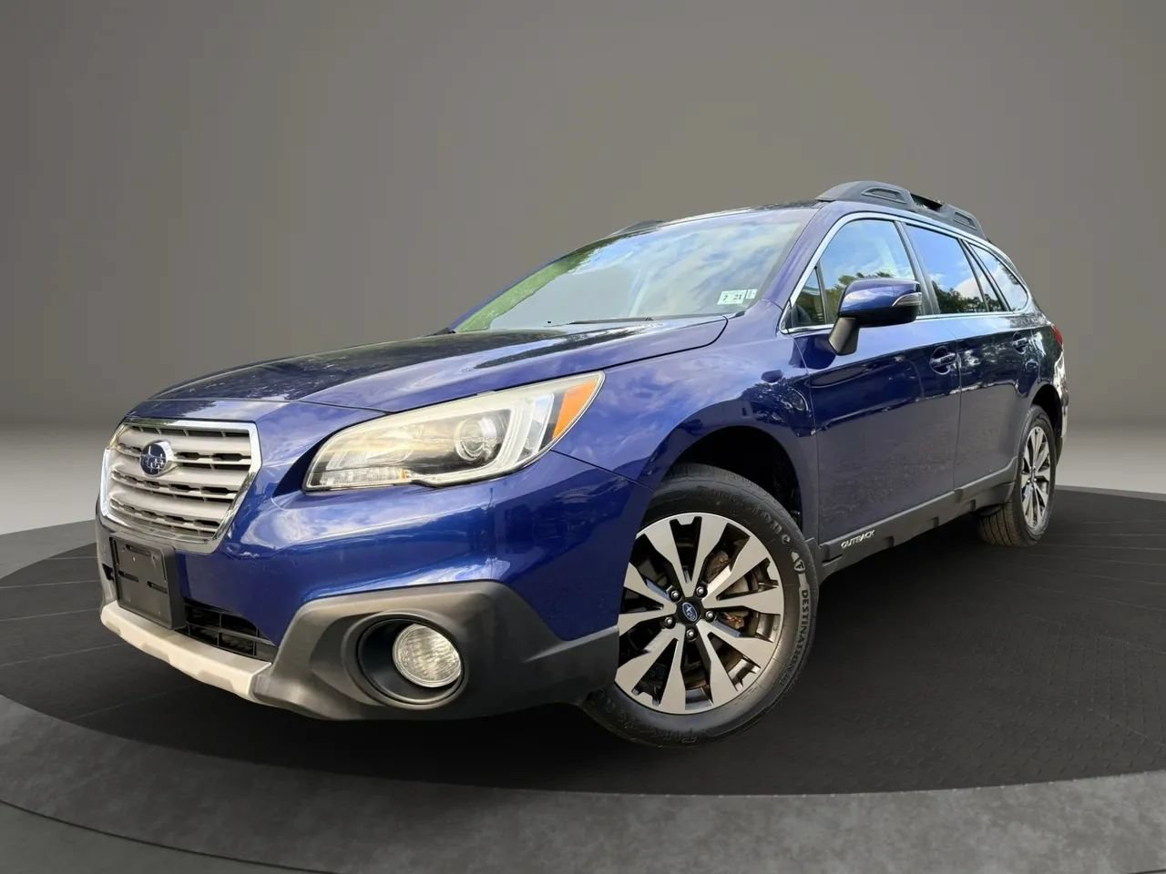 Used 2016 Subaru Outback 2.5i Limited AWD/4WD image 1