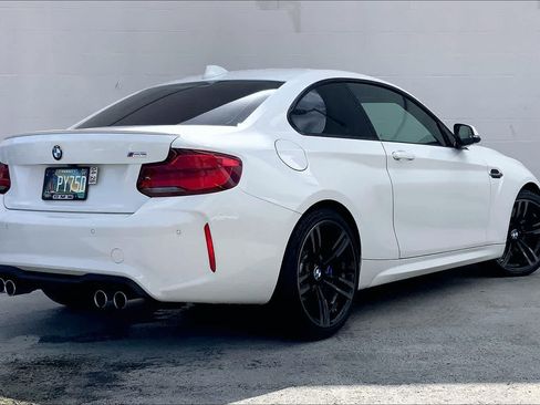 Used 2018 BMW M2 w/ Executive Package RWD image 22