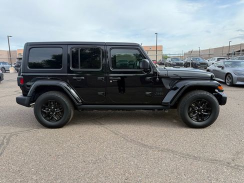 Used 2023 Jeep Wrangler Sport S image 4