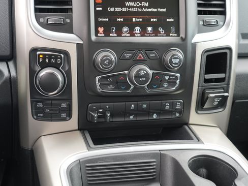 Used 2017 RAM 1500 Big Horn AWD/4WD image 23