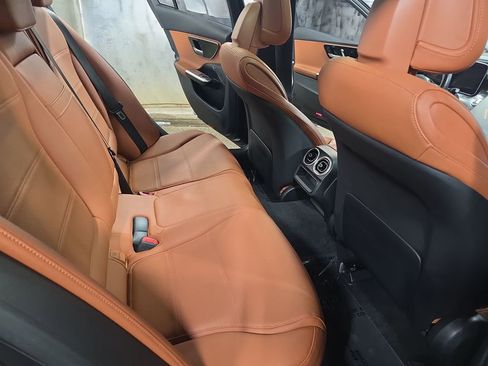 Used 2022 Mercedes-Benz C 300 C 300 image 11