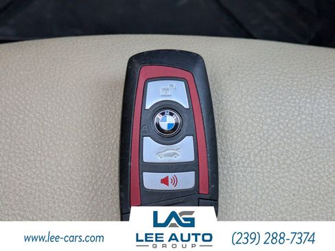 Used 2018 BMW 330i Sedan w/ Convenience Package image 27