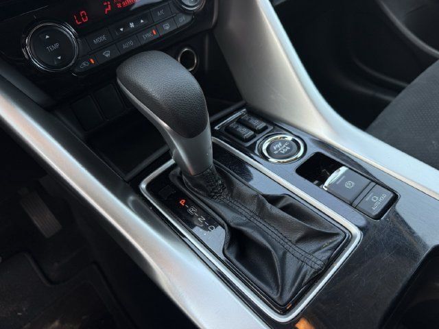Used 2024 Mitsubishi Eclipse Cross SE AWD/4WD image 19