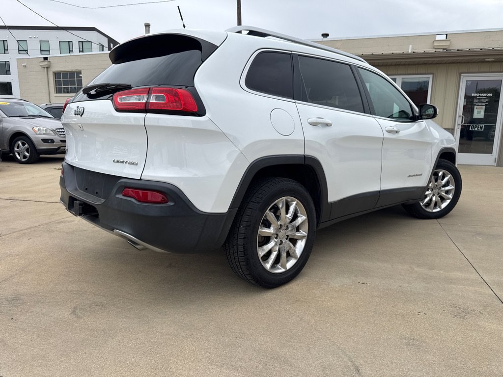 Used 2014 Jeep Cherokee Limited w/ Trailer Tow Group AWD/4WD image 5