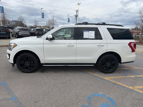 Used 2021 Ford Expedition XLT image 4