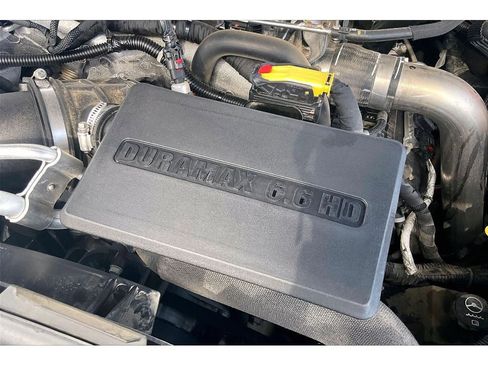 Used 2022 Chevrolet Silverado 3500 High Country w/ Z71 Off-Road Package AWD/4WD image 32