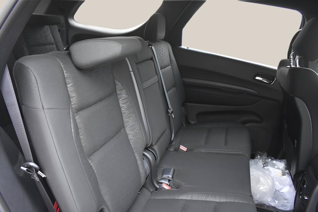 Used 2025 Dodge Durango GT w/ Blacktop Package RWD image 36