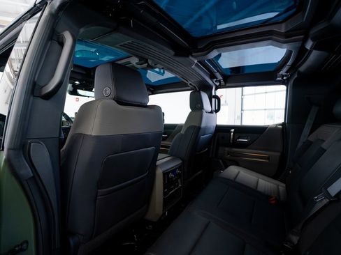 Used 2025 GMC Hummer EV 3X AWD/4WD image 45