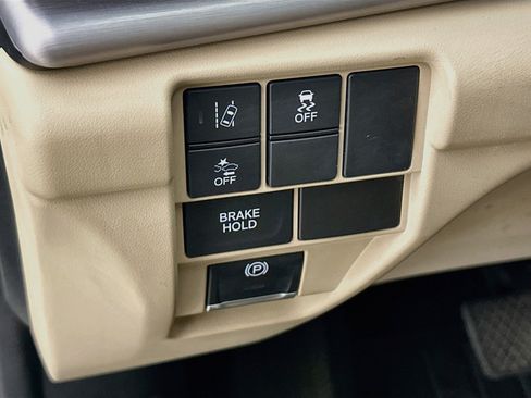 Used 2020 Acura RDX FWD image 16