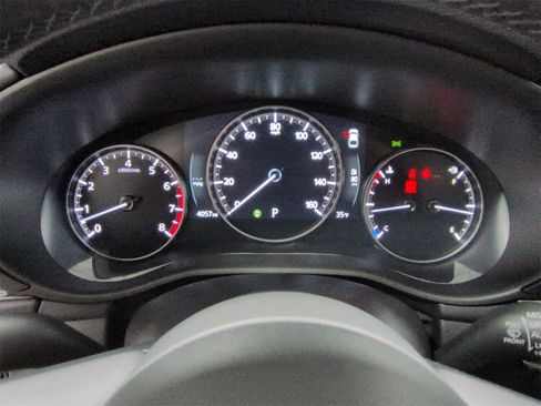 Certified 2025 MAZDA MAZDA3 Hatchback w/Premium Plus Pkg image 34