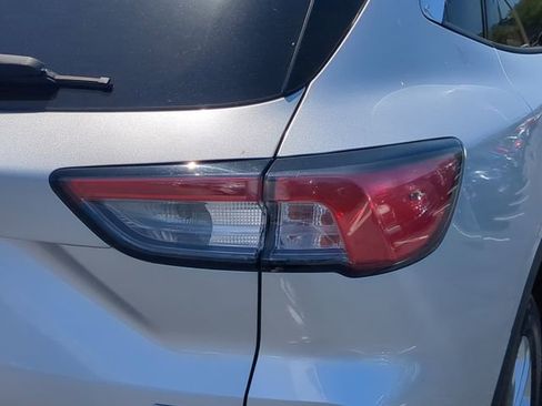 Used 2020 Ford Escape SE FWD image 11
