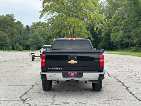 Used 2017 Chevrolet Silverado 1500 LS w/ Trailering Package AWD/4WD image 5