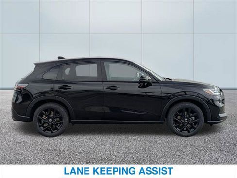 Certified 2024 Honda HR-V Sport image 6