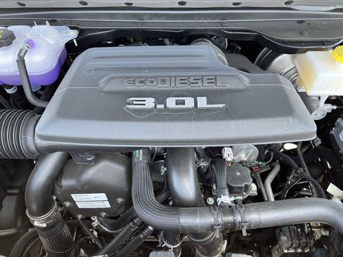 Certified 2023 RAM 1500 Big Horn image 9