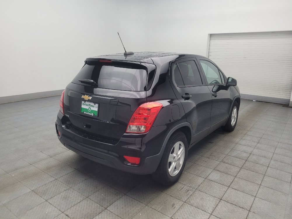 Used 2020 Chevrolet Trax LS w/ Tint and Cruise Package FWD image 9