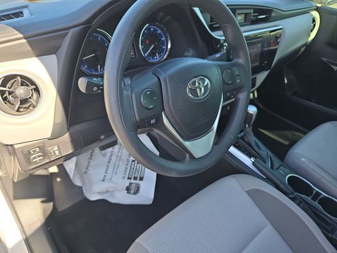Used 2019 Toyota Corolla LE w/ Carpet Mat Package (TMS) FWD image 16