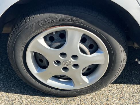 Used 2008 Toyota Corolla CE FWD image 16