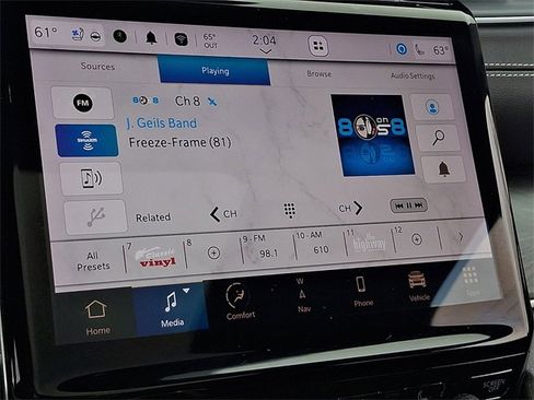 Used 2024 Jeep Grand Cherokee L Limited w/ Luxury Tech Group II image 18