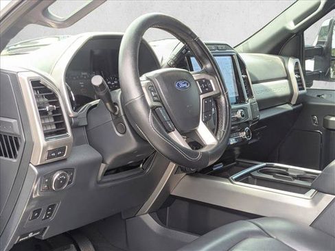 Used 2022 Ford F250 Platinum w/ Tremor Off-Road Package AWD/4WD image 9
