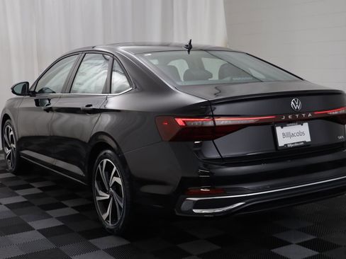 New 2026 Volkswagen Jetta SEL image 15
