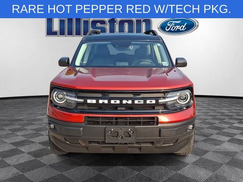 Used 2022 Ford Bronco Sport Outer Banks w/ Tech Package AWD/4WD image 2