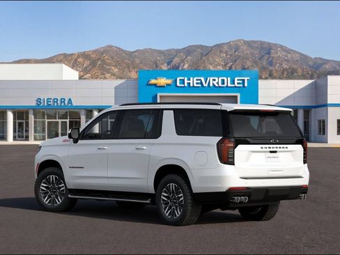 New 2026 Chevrolet Suburban Z71 w/ Z71 Off-Road Package AWD/4WD image 3