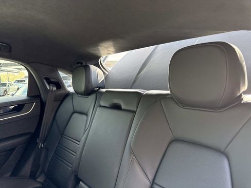 Certified 2025 Porsche Cayenne Turbo GT image 33