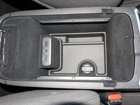 Used 2023 Dodge Charger SXT image 22