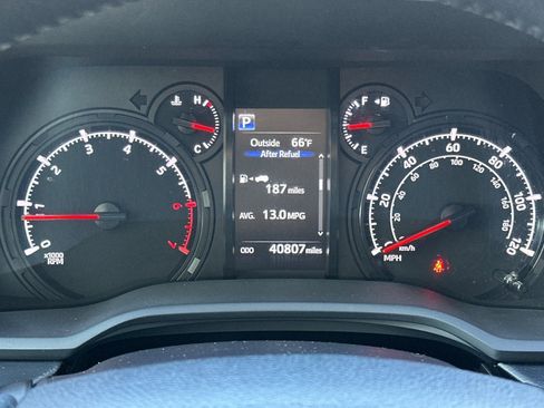Used 2024 Toyota 4Runner SR5 Premium AWD/4WD image 25