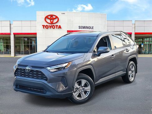 Used 2024 Toyota RAV4 XLE image 1