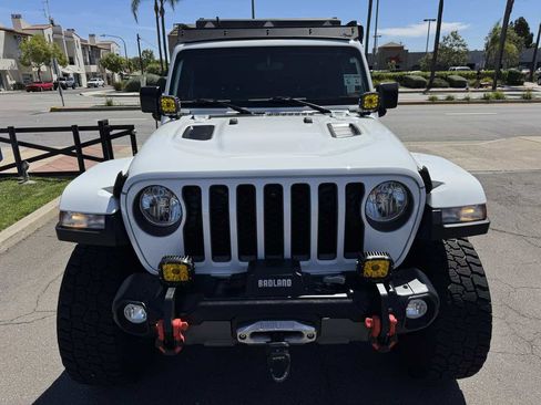 Used 2022 Jeep Gladiator Rubicon AWD/4WD image 10