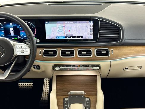 Certified 2023 Mercedes-Benz GLS 450 4MATIC image 14