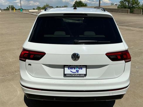 Used 2021 Volkswagen Tiguan SE R-Line image 5